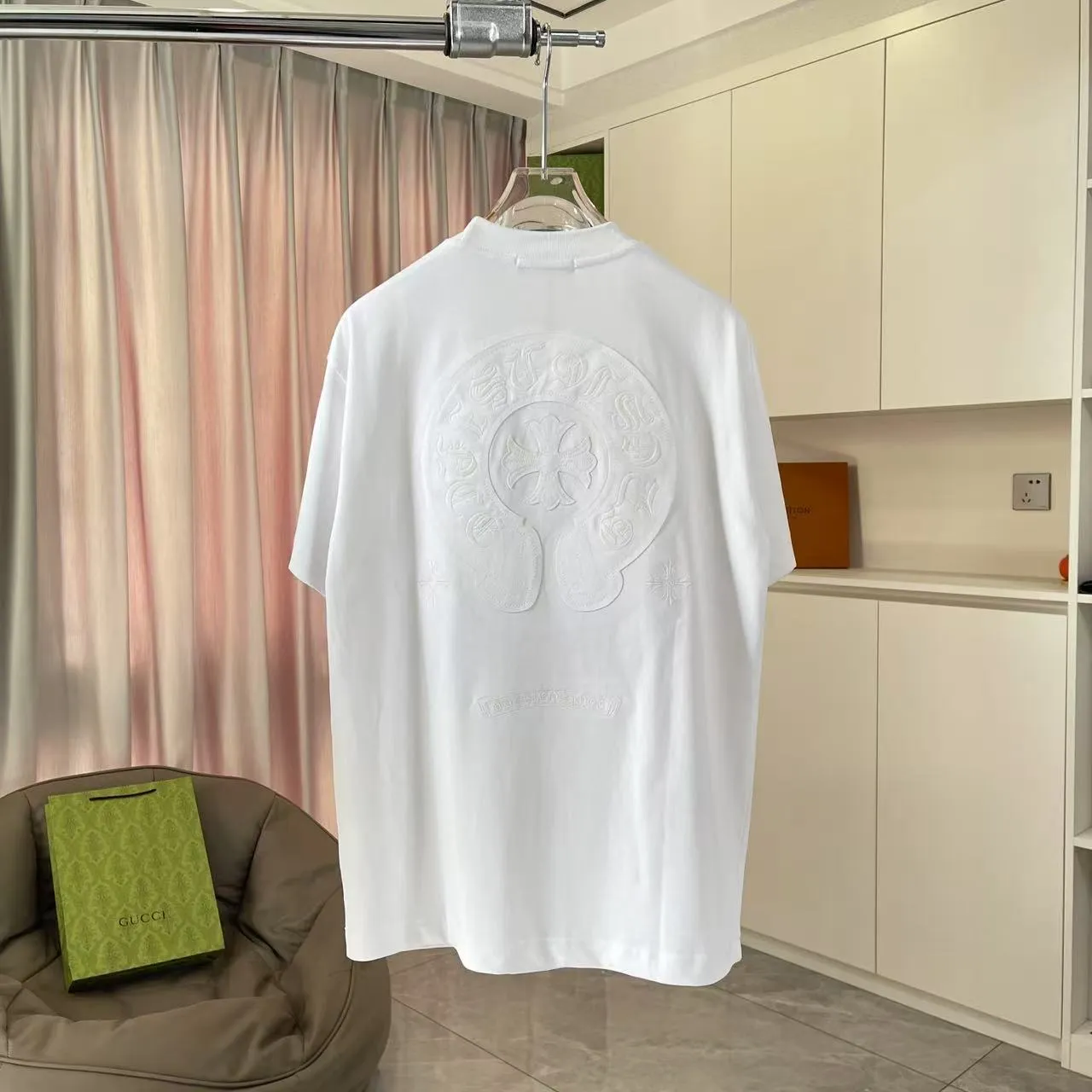 🅿️200 ch Cro* 2025 spring and summer new style Sanskrit horseshoe cross laser patch embroidery short-sleeved t-shirt custom fabric 300g same style for men and women Size: S M L XL XXL Five codes Color: black white
